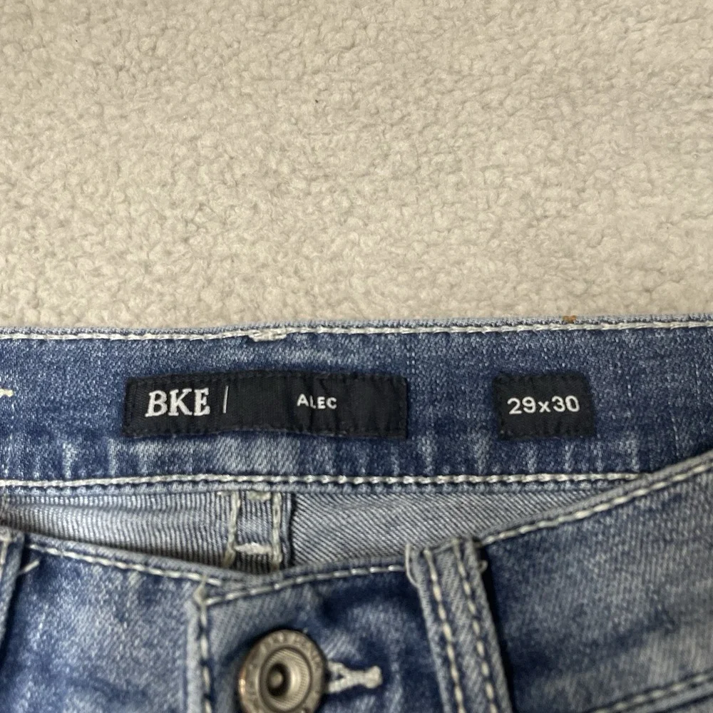 BKE Buckle Alec Jeans Straight Leg Stretch Blue Denim Whiskered Mens 29x30
